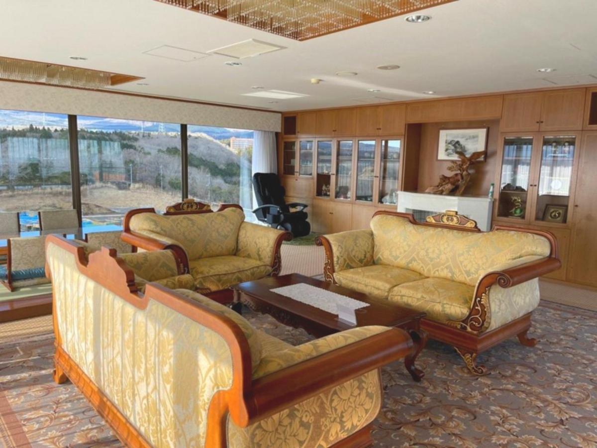 Fujimihana Resort اوياما المظهر الخارجي الصورة